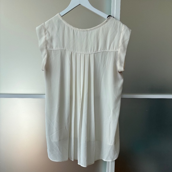 Pleione Pleaded Back Semi sShear Lightweight Blouse Cream L - Picture 1 of 4